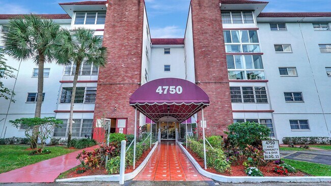 Foto del edificio - 4750 NW 22nd Ct