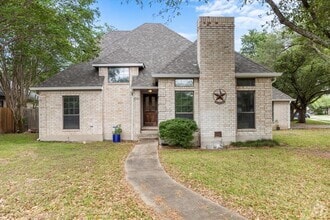 Building Photo - 1001 Timber Bend Dr