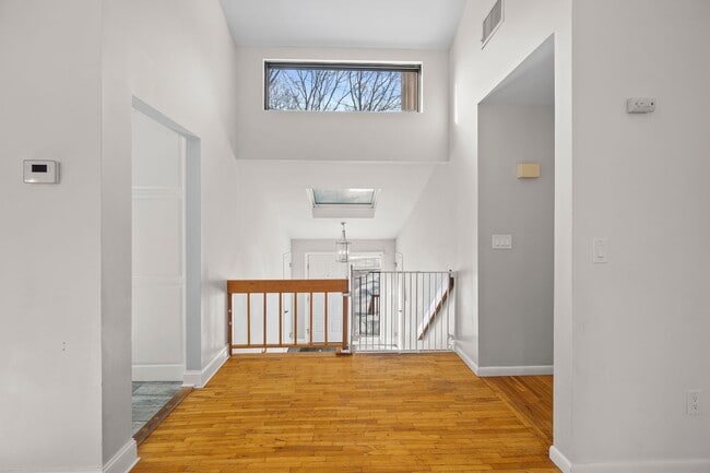 Foto del edificio - 4-bedroom 2.5-bath home in Cortlandt Manor