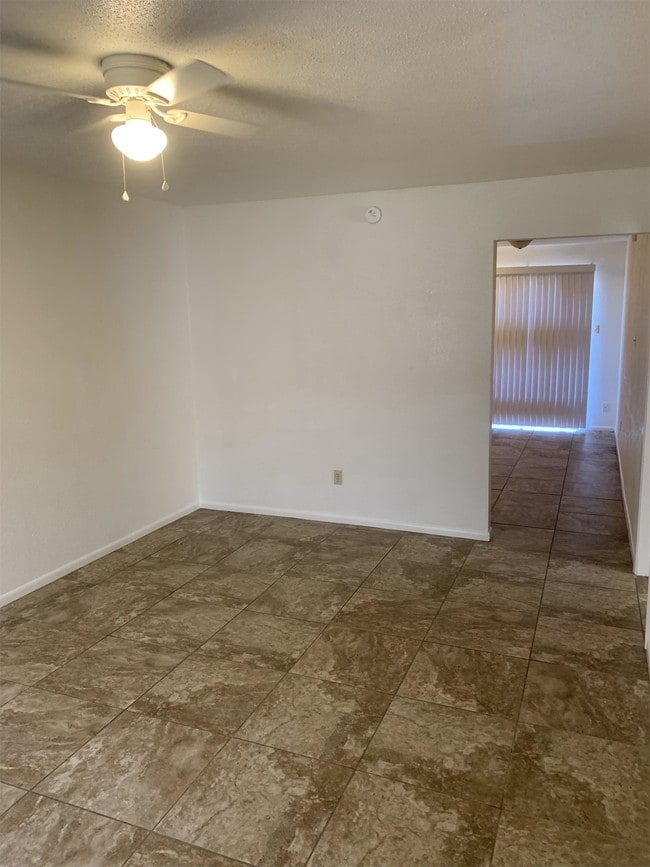 Foto del edificio - 2005 Kazmeier Plaza