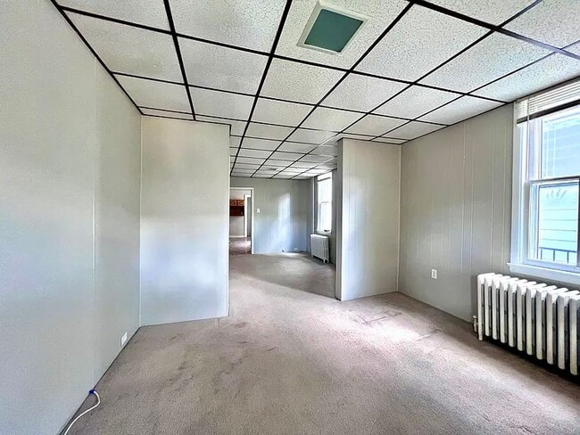 Building Photo - 148 Beckley St