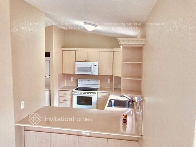 Foto del edificio - 9775 NW 126th Terrace