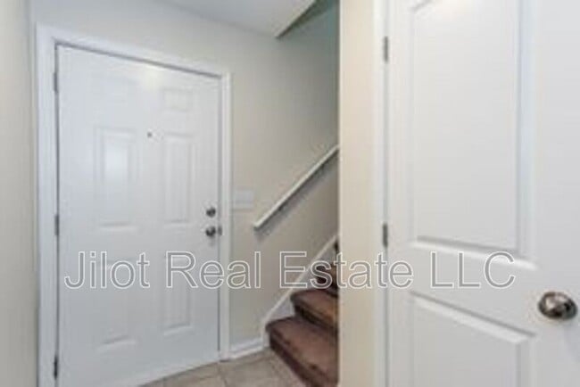 Foto del edificio - 2015 Oak Park Ln