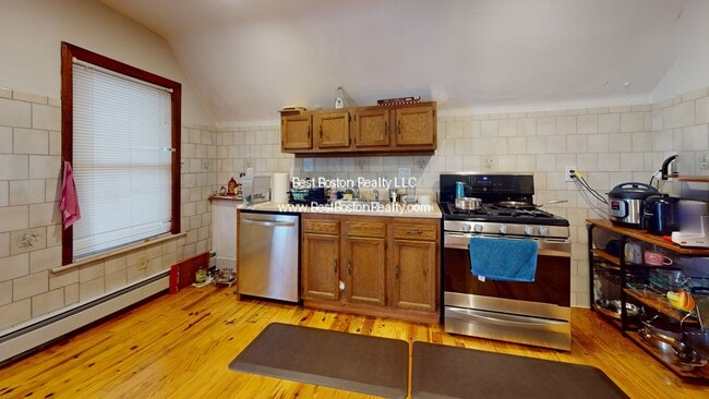 Foto del edificio - 15 Stanley Ave