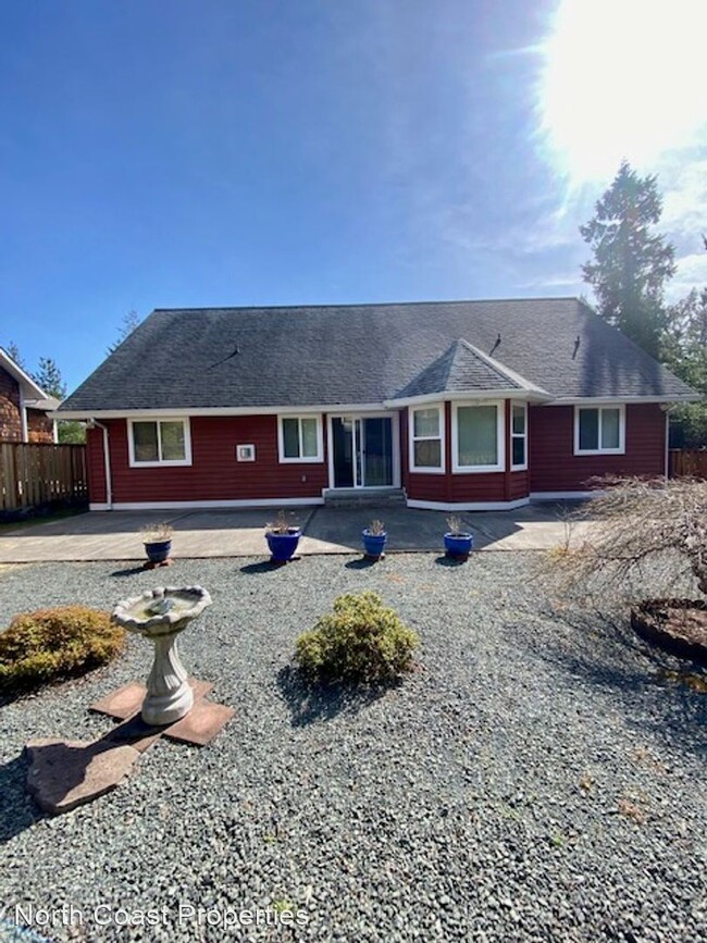 Building Photo - 3 br, 2 bath House - 10355 Pine Ridge