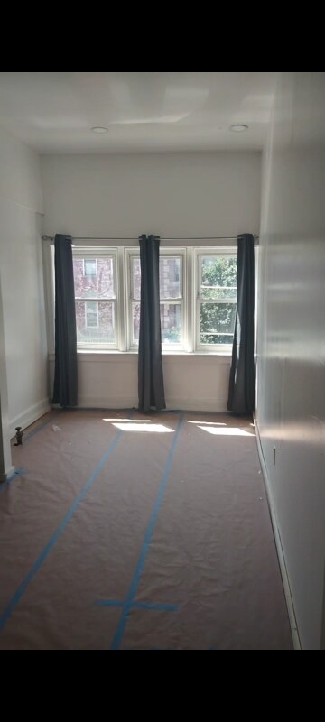 Foto del edificio - 808 Nostrand Ave