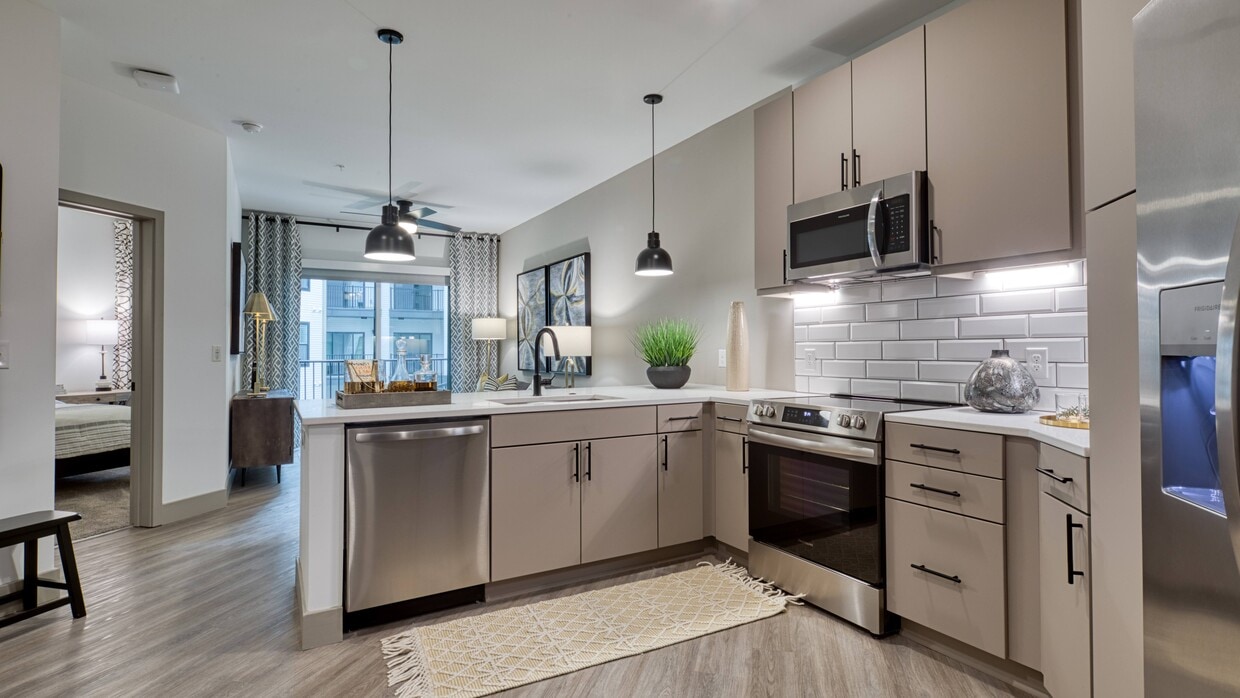 Photo - Aura Stonebridge