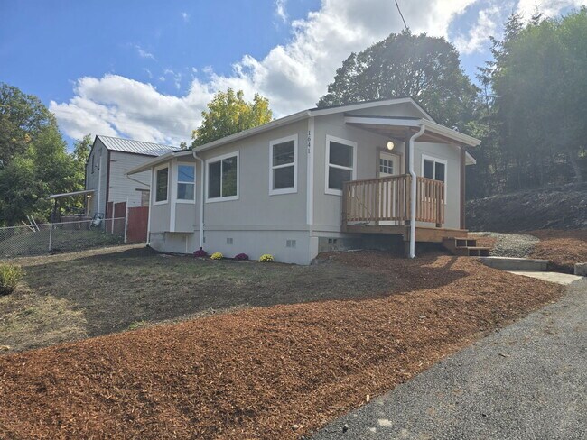 Foto del edificio - 1641 SE Marsters Ave