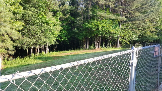 Building Photo - 466 Southern Trace Dr