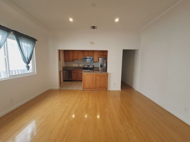 Building Photo - 3933 Woolwine Dr