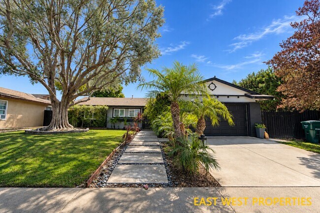 Building Photo - 10322 Maikai Dr