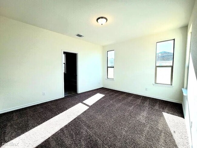 Foto del edificio - 4 br, 2 bath House - 233 Deer Crest Drive