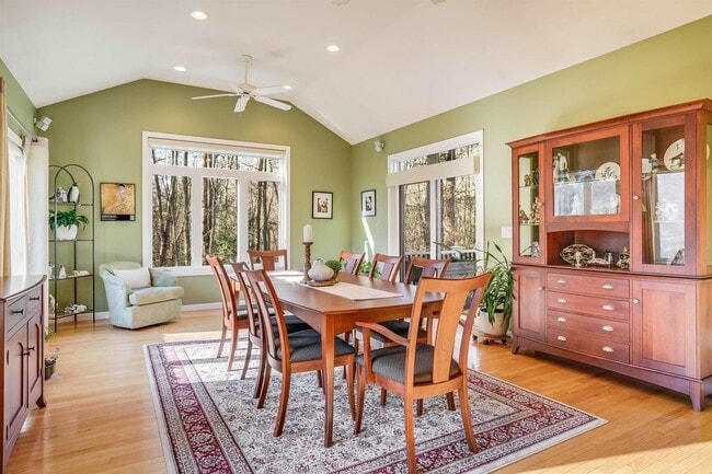 Foto del edificio - 7 Glen Ct