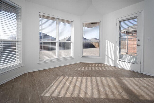 Foto del edificio - 3612 Crail Dr