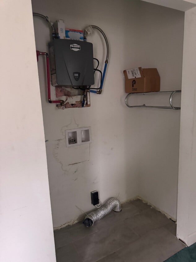 Building Photo - 920 Sycamore St