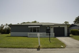 Building Photo - 14243 El Clavel Way