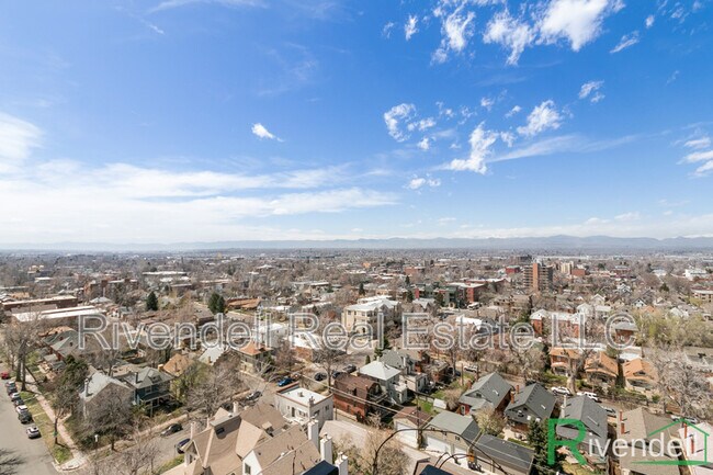 Foto del edificio - 130 N Pearl St