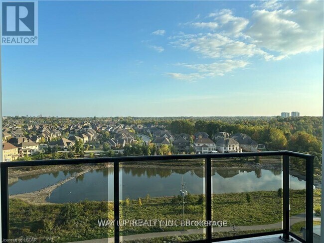 Photo du bâtiment - 480 Callaway Rd