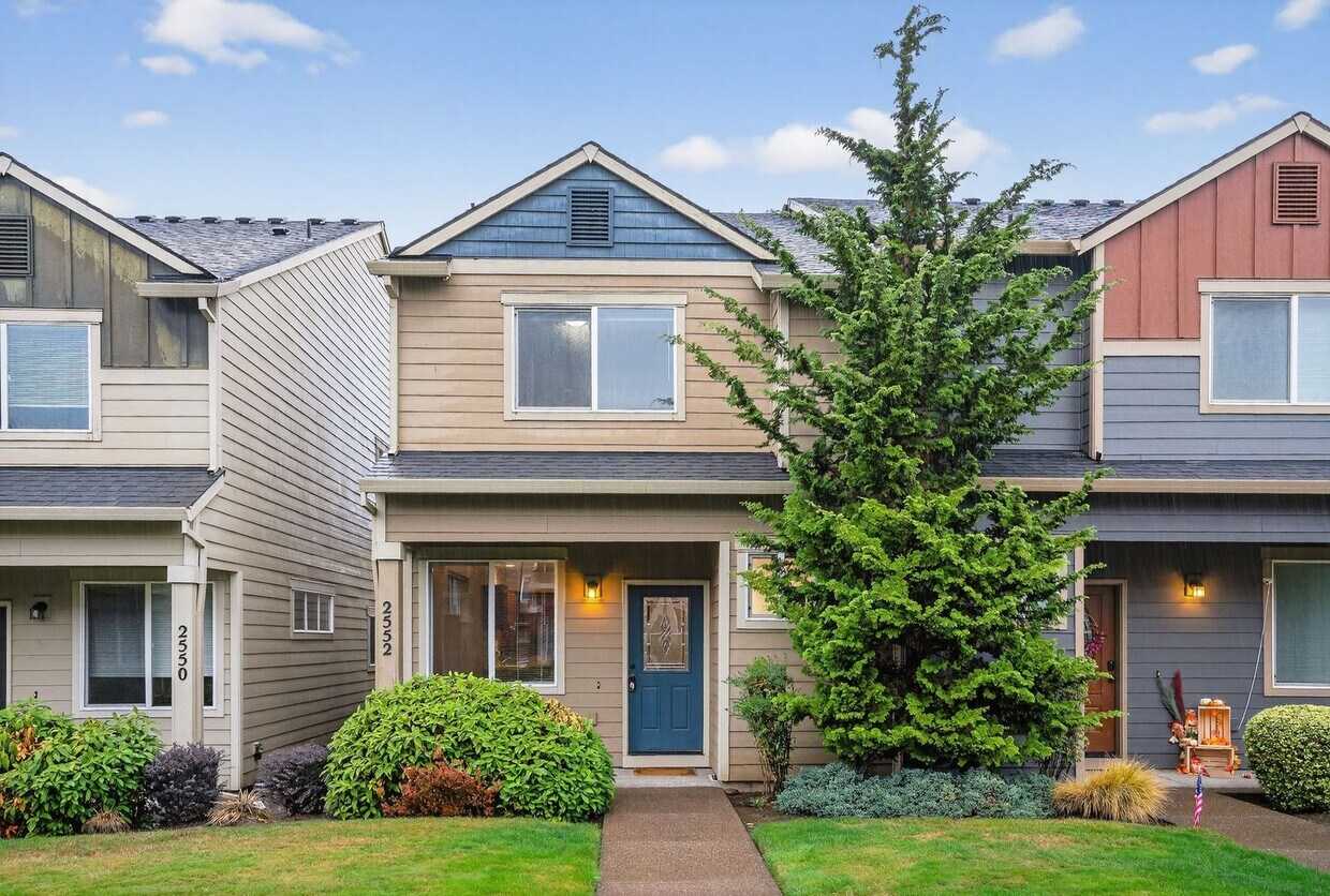 Primary Photo - 2552 Carson Loop