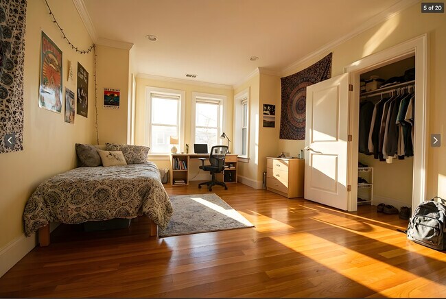 Foto del edificio - 74 Browne St