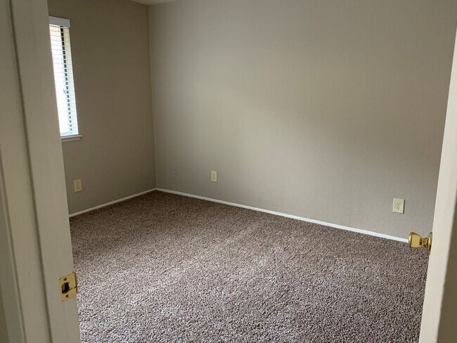 Foto del edificio - White Willow Glen Apartments