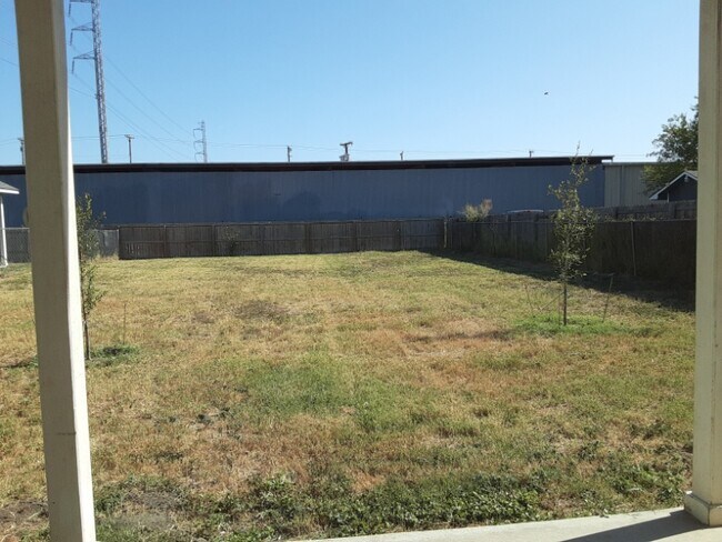 Foto del edificio - 106 Cornell Ave