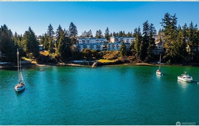 Apartamento con vistas majestuosas a Oyster Bay - 924 Shorewood Dr