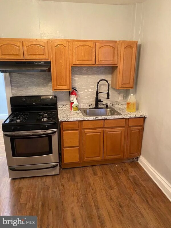 Foto principal - 6801 N 17th St