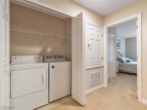 Building Photo - 11744 Eros Rd