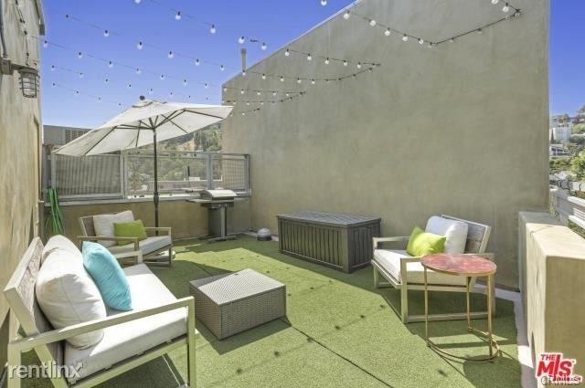 Building Photo - 2 br, 3 bath House - 2508 Hyperion Ave # 103