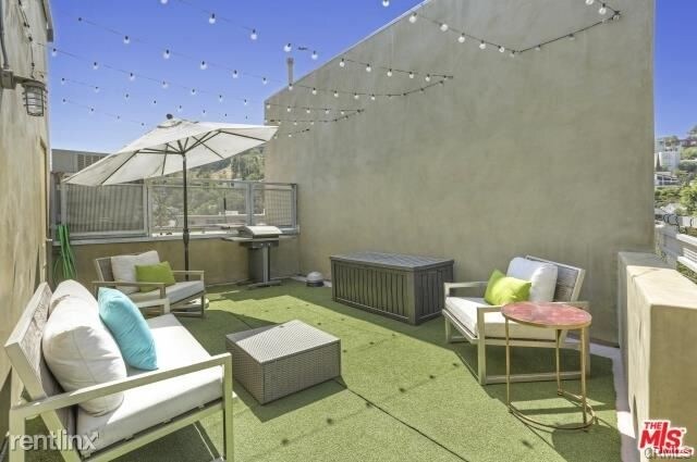 Foto del edificio - 2 br, 3 bath House - 2508 Hyperion Ave # 103
