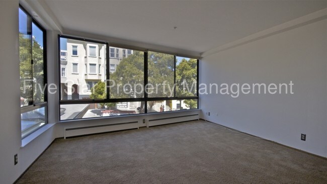 Building Photo - 455 Vallejo St