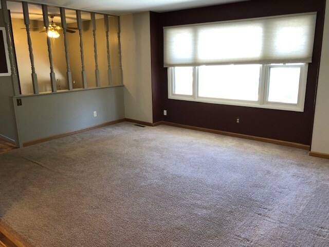 Building Photo - 131 Sherwood Cir