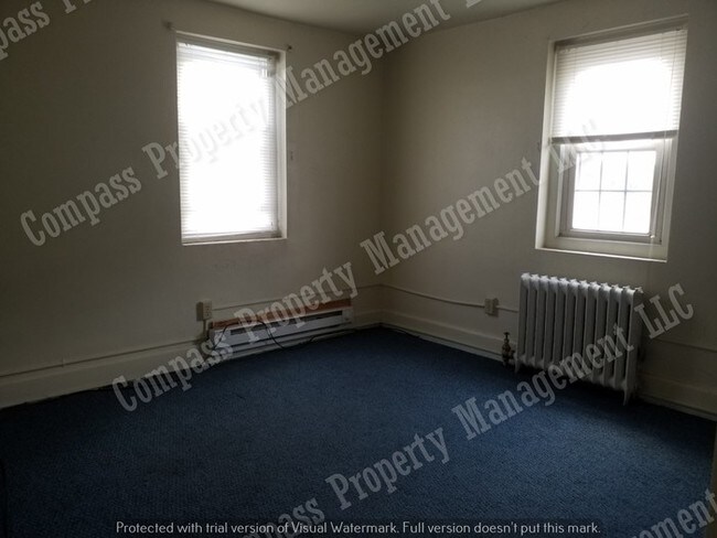 Building Photo - $750 - 2 Bed, 1 Bath Apartment - Kutztown