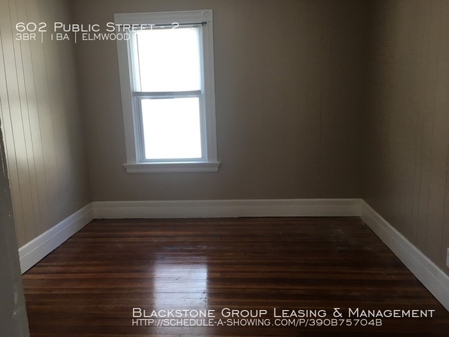 Building Photo - 602 Public Street