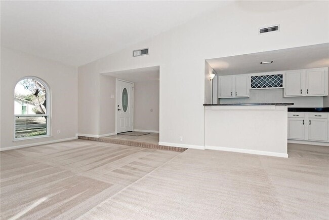 Foto del edificio - 5000 Goodwin Dr