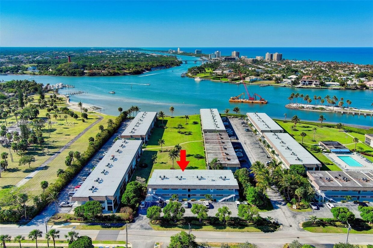 755 Saturn St Unit G202, Jupiter, FL 33477 Condo for Rent in Jupiter