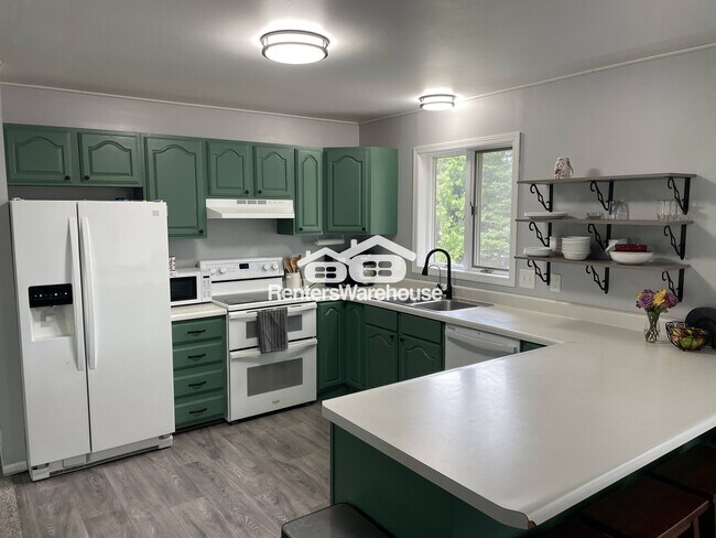 Foto del edificio - 650 Willow St