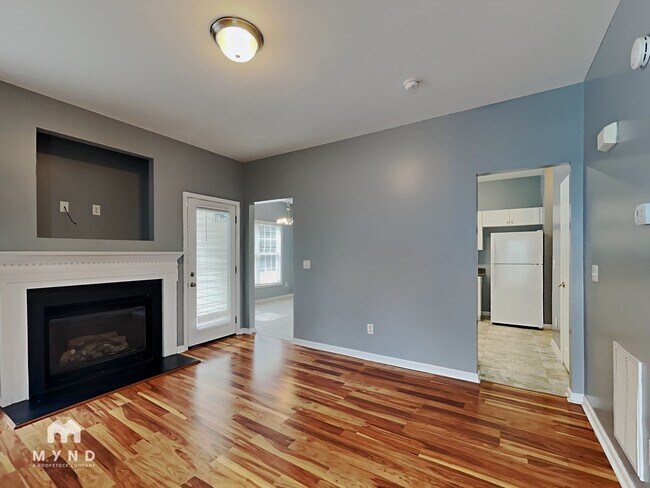 Building Photo - 3859 Pin Oak Rd