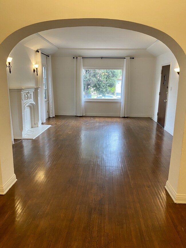 Living Room East View - 353 N Curson Ave