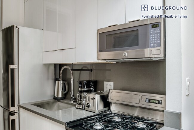 Foto del edificio - 118 Christopher St