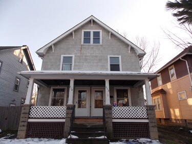 Foto del edificio - 210 E 14th St