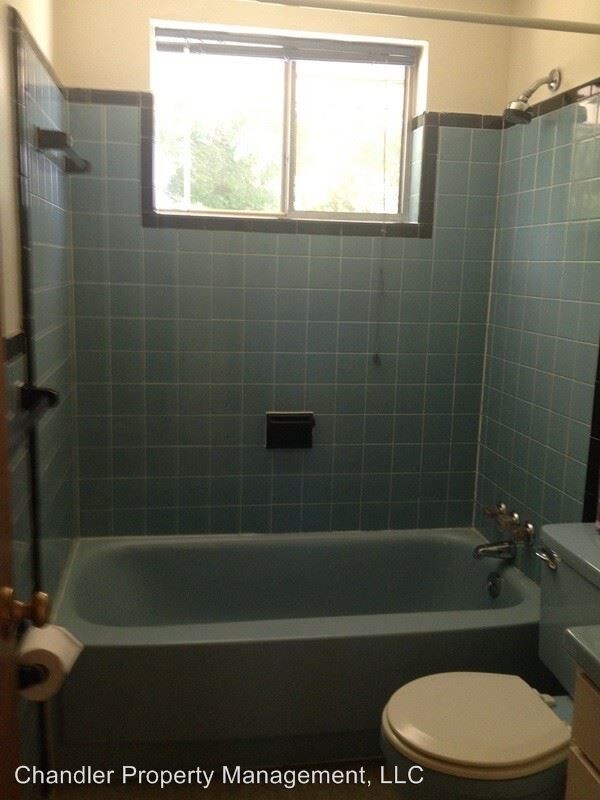 Building Photo - 4 br, 2 bath House - 1600 Modoc Avenue