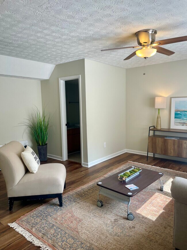Foto del edificio - Jefferson Ridge Townhomes