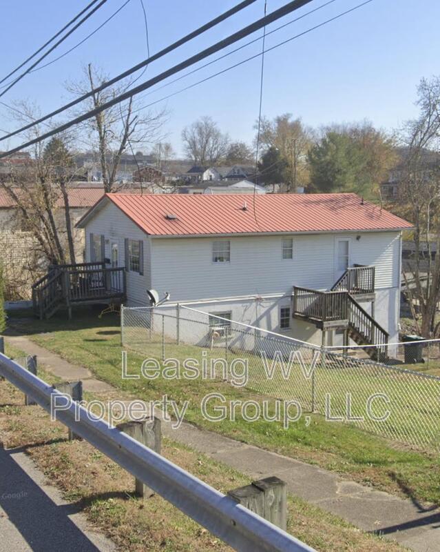 Building Photo - 2651 Main St
