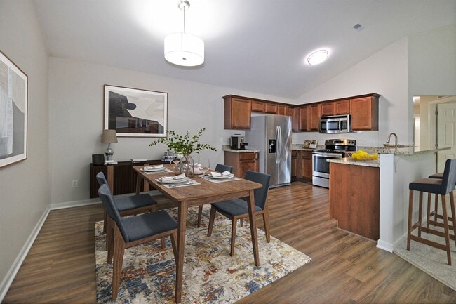 Building Photo - Stonehaven Apartments