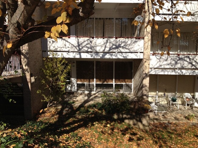 Photo - Fully remodeled 2 BR 1BA in Bethesda. Gas and water included.  Pets ok. Apartment