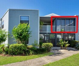 Building Photo - 3923 Atrium Dr