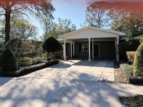 Building Photo - 1540 Oneco Ave
