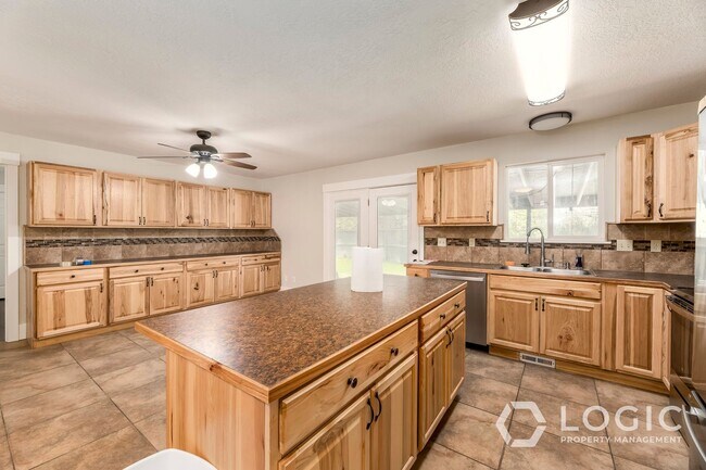 Foto del edificio - Single Family Home in a Great Location.